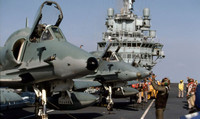 [ẢNH] Brazil bán thanh lý tàu sân bay cực mạnh với giá chỉ... 1,275 triệu USD