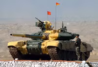 [ẢNH] Truyền thông Trung Quốc: Ấn Độ mất lượng lớn xe tăng T-90 tại khu vực biên giới tranh chấp