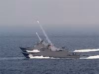 Tàu tấn công nhanh với tuyệt chiêu 