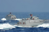 Tàu tấn công nhanh với tuyệt chiêu 