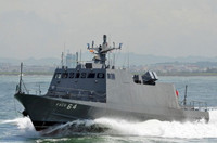 Tàu tấn công nhanh với tuyệt chiêu 