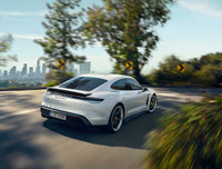 [ẢNH] Porsche Taycan ra mắt: Sedan thể thao chạy điện hàng đầu thế giới