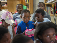 [ẢNH] Những hình ảnh ít người biết về cách ly xã hội tại Nam Phi giữa dịch Covid-19