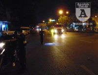 [ẢNH] Cảnh sát 141 xử lý nghiêm các trường hợp vi phạm trong 'đêm Halloween'