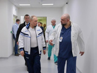 [ẢNH] Tổng thống Putin thêm thách thức khi ca nhiễm Covid-19 mới cao nhất châu Âu