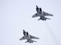 [ẢNH] Phòng không Mỹ bất lực trước siêu tên lửa Kinzhal có vận tốc 12.000km/h, cuộc chơi đã nghiêng về phía Nga