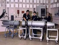 [ẢNH] F-15E thử nghiệm thành công khả năng mang bom hạt nhân B61-12