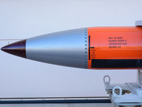 [ẢNH] F-15E thử nghiệm thành công khả năng mang bom hạt nhân B61-12