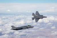 [ẢNH] Căng thẳng gia tăng, Saudi Arabia lần đầu tấn công lực lượng Iran trên đất Syria?