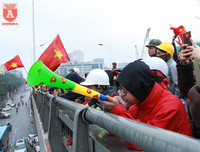 Biển người chào đón những người hùng U23 Việt Nam ở Hà Nội