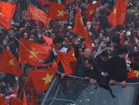 Biển người chào đón những người hùng U23 Việt Nam ở Hà Nội