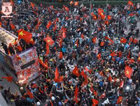 Biển người chào đón những người hùng U23 Việt Nam ở Hà Nội