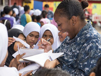 Những hình ảnh ấn tượng nhất về Hải quân Mỹ trong năm 2017