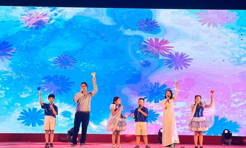 tiet-muc-bieu-dien-tai-hoi-thi-niem-vui-gia-dinh.jpg
