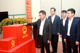 Phó Bí thư Thường trực Thành ủy Hà Nội: Phải quan tâm tổ chức bỏ phiếu lưu động với cử tri già yếu, bệnh nặng