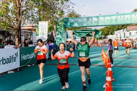Đồng hành cùng giải “Tiền Phong Half Marathon 2025”, Herbalife Việt Nam khuyến khích lối sống năng động