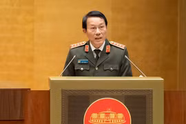 Đảng lần đầu tiên xác lập quan điểm "an ninh toàn diện" và "tự chủ chiến lược về an ninh”