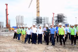 Chủ tịch Hà Nội kiểm tra Dự án Khu đô thị thể thao Olympic, đề nghị hạn chế tối đa cưỡng chế GPMB