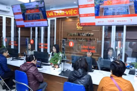 Cho phép tăng số lượng phòng thuộc UBND cấp xã, Hà Nội và TPHCM được tăng thêm Phó Giám đốc Sở