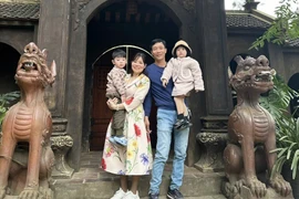 Tám năm với liên tục 7 lần IVF và IUI thất bại, cặp vợ chồng kiên trì vượt qua số phận