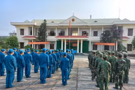 Hà Nội công bố chính sách hỗ trợ cán bộ nghỉ việc sau kiện toàn Ban Chỉ huy quân sự xã, phường