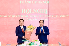 Đồng chí Trần Đình Cảnh giữ chức Chủ nhiệm Ủy ban Kiểm tra Thành ủy Hà Nội