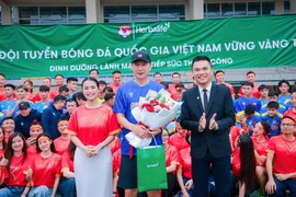 VFF cùng Herbalife tiếp sức Đội tuyển Bóng đá Quốc gia Việt Nam tại đợt hội quân đầu tiên trong năm 
