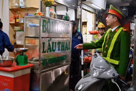 Hà Nội sẽ cấp Giấy công nhận các xã phường, cơ quan… đạt tiêu chuẩn “An toàn về an ninh, trật tự”