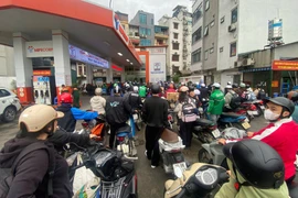 Hà Nội sẽ xử lý nghiêm các trường hợp găm hàng xăng dầu, dừng bán không có lý do