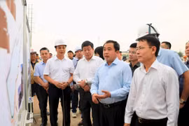 Bí thư Thành ủy Hà Nội thị sát 4 dự án trọng điểm