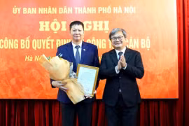 Ông Phan Văn Phúc được bổ nhiệm Giám đốc Trung tâm Phục vụ hành chính công thành phố Hà Nội