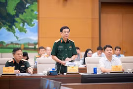 Trình Luật Phòng, chống phổ biến vũ khí hủy diệt hàng loạt và xem xét sửa 10 luật về nông nghiệp, môi trường