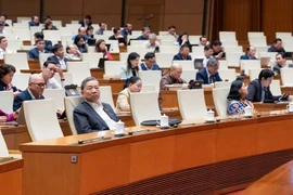 Quốc hội bước vào tuần làm việc cuối của kỳ họp thứ 10, thông qua hàng loạt Luật và Nghị quyết