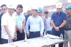 Lãnh đạo Thành ủy Hà Nội kiểm tra, thúc tiến độ nhiều dự án giao thông trọng điểm