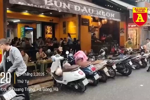 Sau phản ánh, vi phạm trật tự đô thị ở Hà Đông vẫn tái diễn lộn xộn