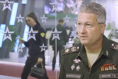 Cựu Thứ trưởng Quốc phòng Nga Timur Ivanov yêu cầu được ra trận để đổi lấy tự do