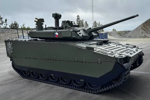 Quân đội Séc nói về ưu điểm vượt trội của xe chiến đấu bộ binh CV90 trước BMP-2
