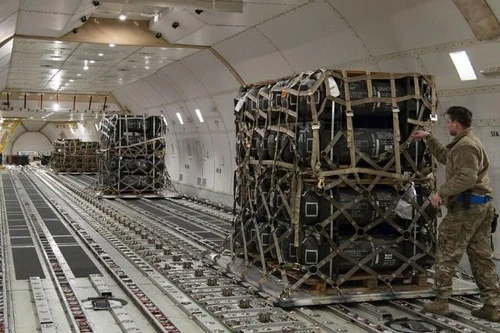 Nhật Bản tham gia chương trình PURL cung cấp viện trợ quân sự cho Ukraine?