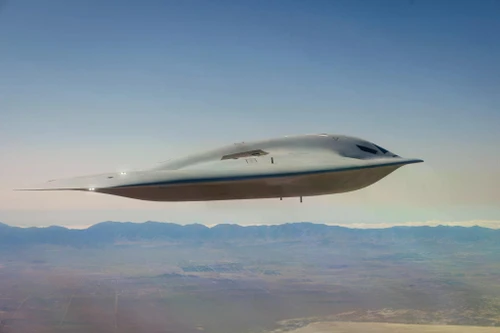 Mỹ khẩn trương tăng số lượng oanh tạc cơ tàng hình B-21 Raider lên 145 chiếc