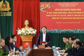 Lãnh đạo Thành ủy Hà Nội thăm, chúc Tết lực lượng Công an cơ sở