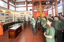 Hoạt động về nguồn ý nghĩa của Thanh tra Công an Hà Nội