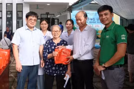 Dược Hà Tây: Lan tỏa tinh thần "Uống nước nhớ nguồn" qua nhiều hoạt động chăm sóc sức khỏe cộng đồng ý nghĩa