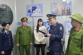 Phá đường dây sản xuất, buôn bán mỹ phẩm giả, khởi tố Giám đốc Công ty TNHH Celab Cosmetics