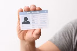 Làm thế nào để đảm bảo đúng quy định và an toàn khi vay tiền online?