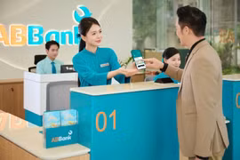 ABBank được vinh danh với hai giải thưởng quốc tế về công nghệ và ngân hàng bán lẻ