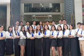 Tân Văn Lang – An tâm với dịch vụ tư vấn xuất nhập cảnh