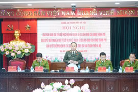 Quyết liệt thực hiện các nhiệm vụ trọng tâm khắc phục điểm nghẽn trật tự đô thị và ùn tắc giao thông