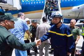 Đoàn cứu nạn, cứu hộ Việt Nam đã tới Venezuela