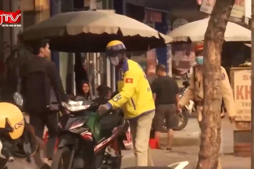 Hà Nội yêu cầu doanh nghiệp siết kỷ luật tài xế công nghệ