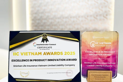 Shinhan Life Việt Nam nhận giải thưởng Excellence in product innovation award